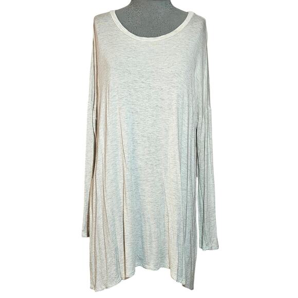 Light Gray Long Sleeve Tunic Length Top Size Medium - Picture 1 of 4